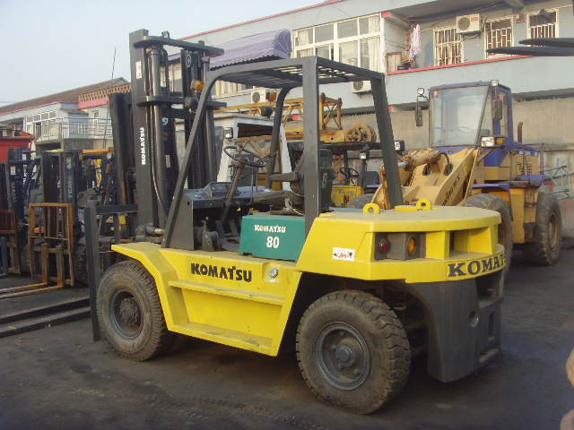 漳州市二手叉车价格8吨小松全进口叉车转让二手物流堆高设备