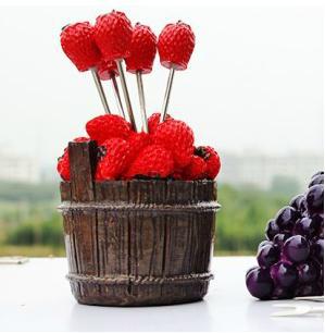 草莓木桶