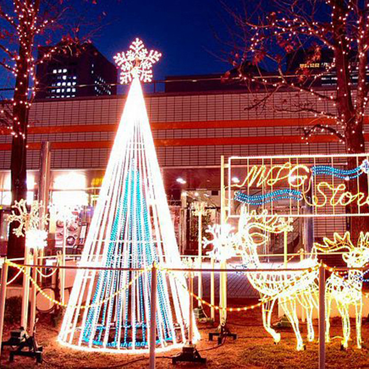 ����ֱ�����ִ���ʥ�����յƹ����ͺ͸ֹ�����ʥ������Ʒ