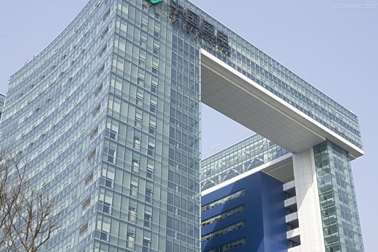 高层建筑外墙明框玻璃幕墙主体