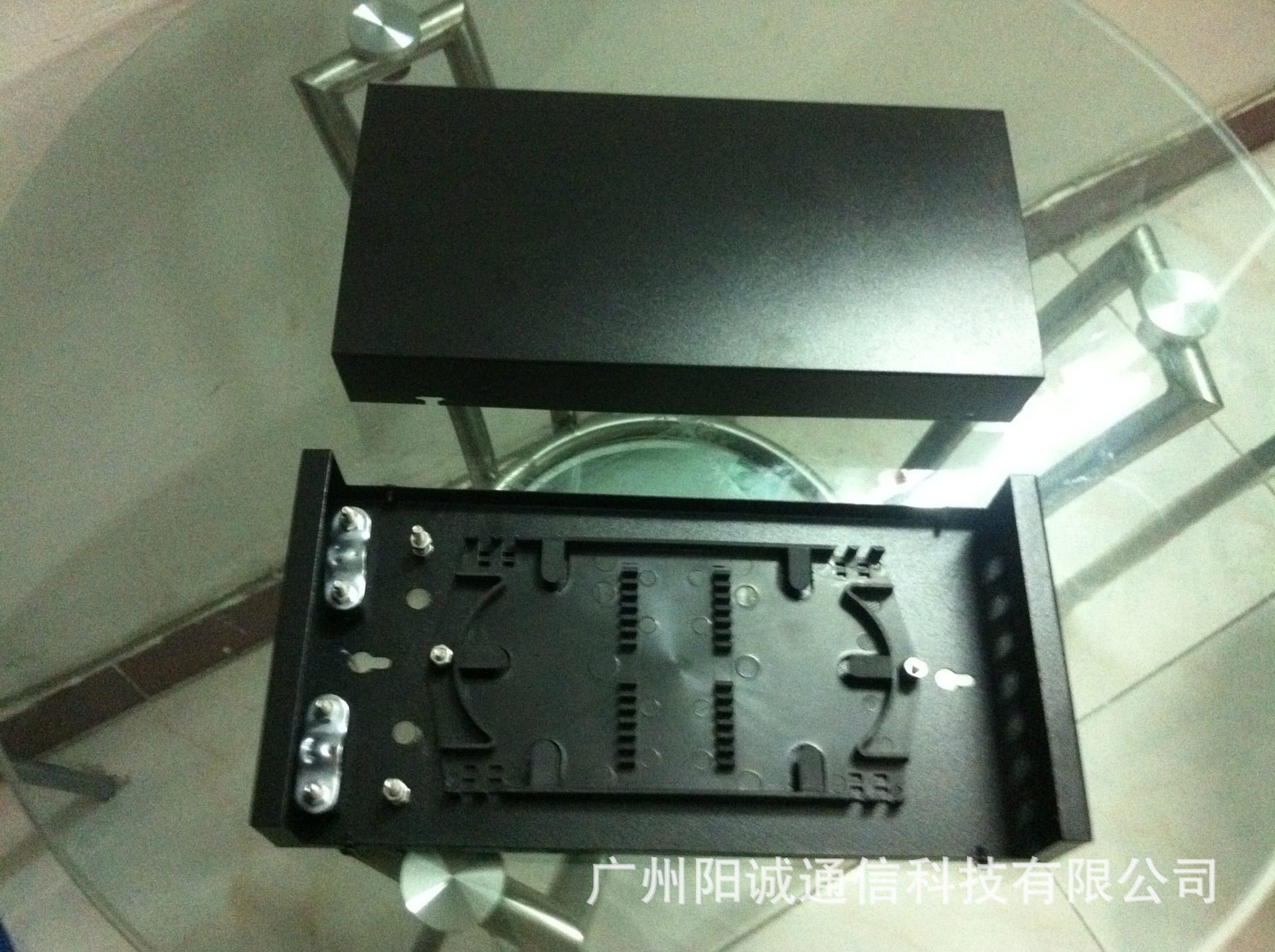 4 8 Fiber Box Wall Mount Fiber Box Iron clad fiber box