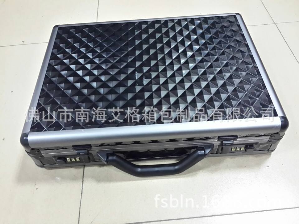 LX2`}HR34WCGCBDV4DKRWOX