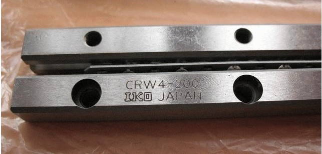 IKO交叉滚子导轨 CRW3-100SL CRW3-125SL 【特价销售】