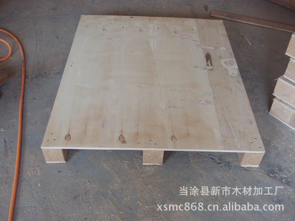 专业定制免熏蒸托盘、木托盘、出口托盘、美标托盘