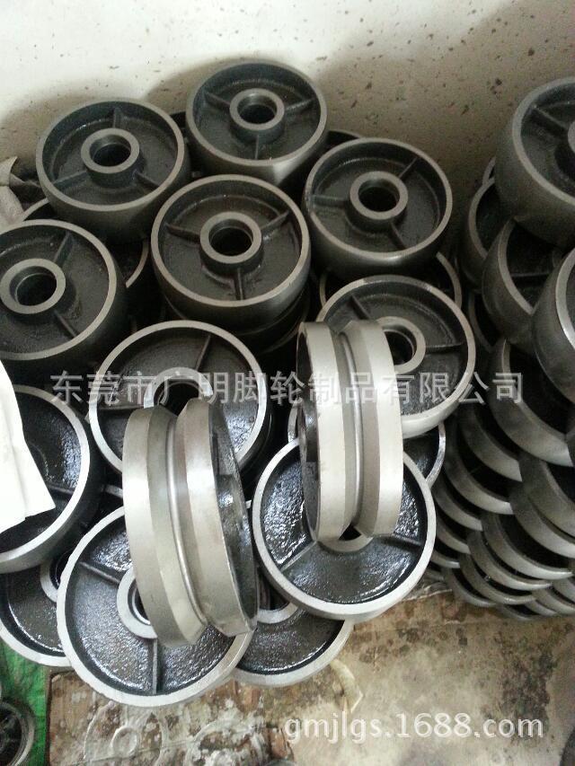 订做各种铸铁脚轮 全铁轨道轮 45#钢轮 T型V型H型U型轮