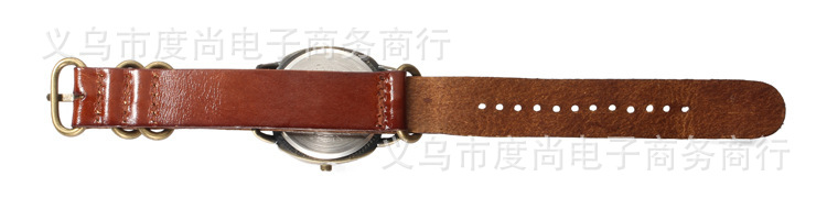 2227988549_611572007