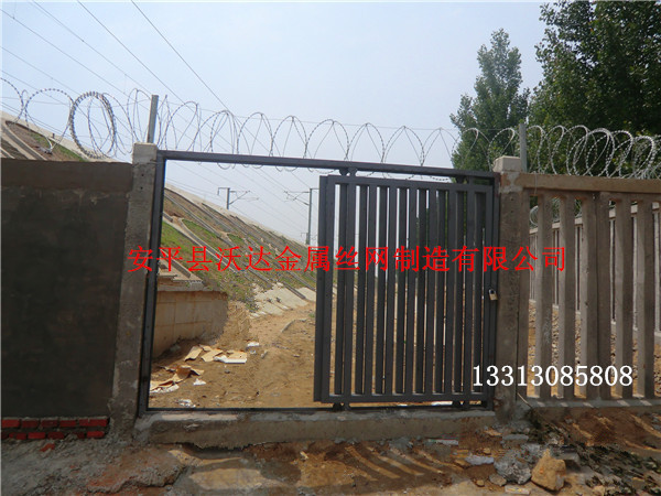 铁路涵洞防护栅栏门铁栅栏门现货供应栅栏门隔离铁门防撞耐候-阿里巴巴