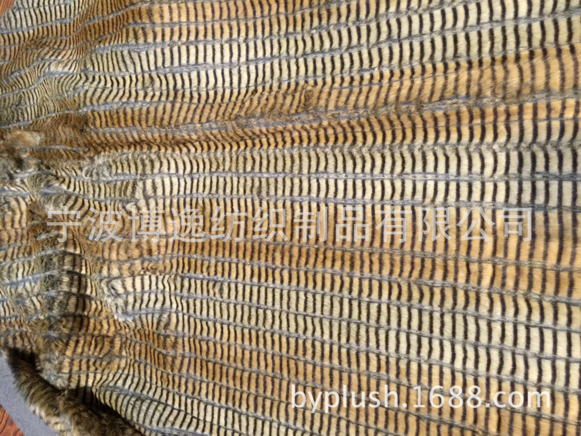 开槽毛绒毛尖染色开槽人造毛绒灰退色人造毛皮