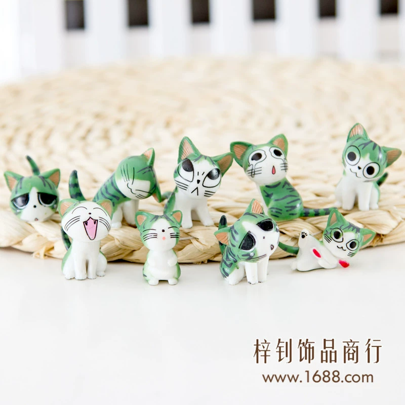 Micro landscape, doll, small creative minifigure, kitten, capsule toy