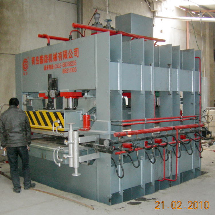 自动化侧压200T竹单板单层热压机生产厂-青岛国森机械