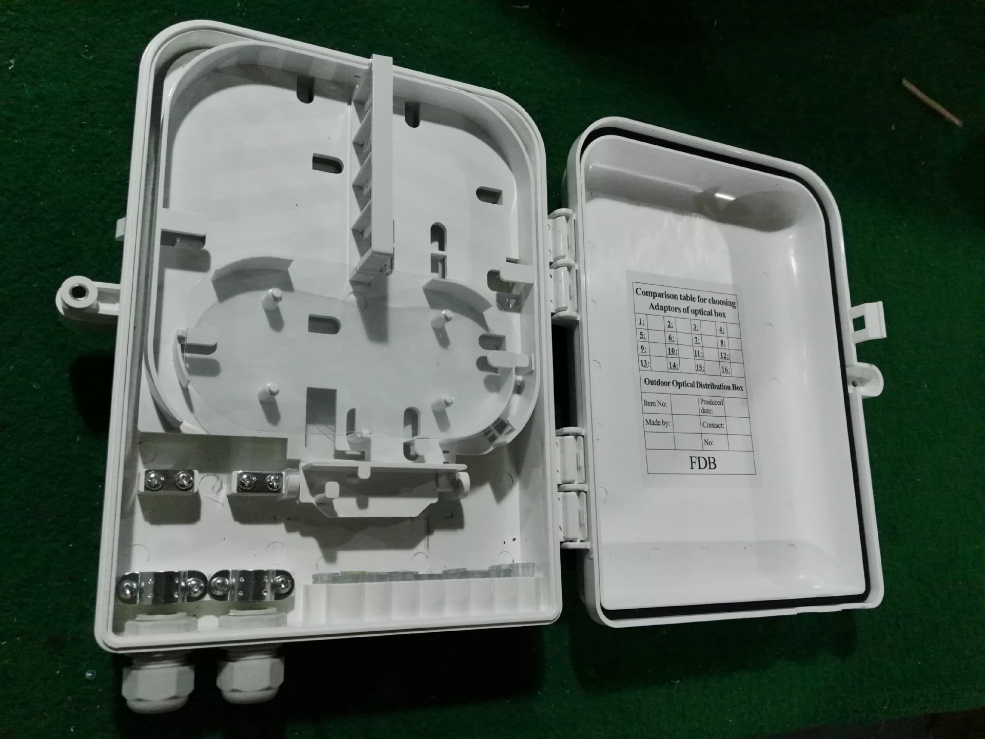 16芯光分纤箱 插卡式16芯分纤箱 16芯光纤分纤箱