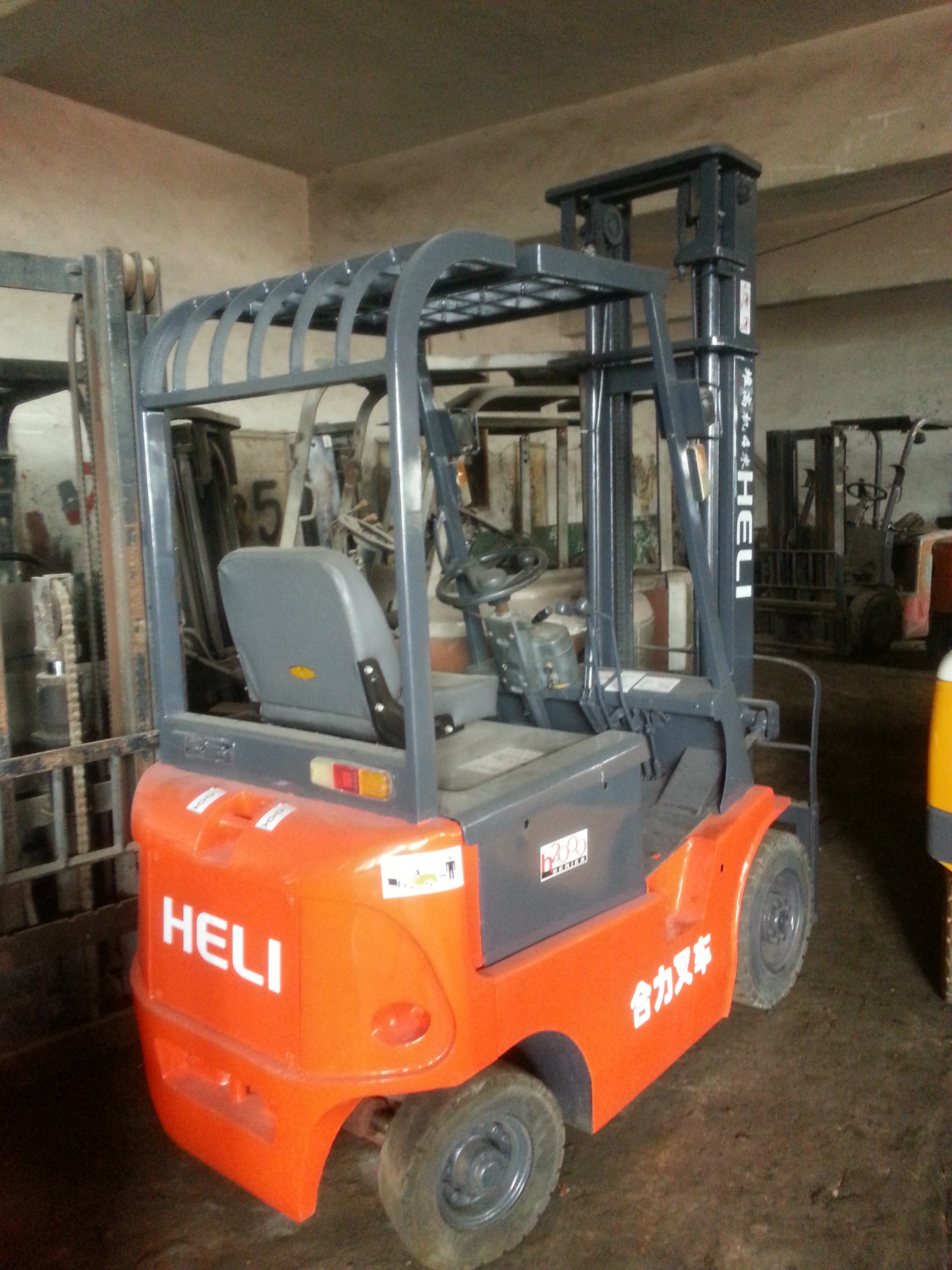 二手电瓶叉车 电动叉车 座驾式电动叉车 1.5吨二手电动叉车