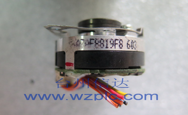 台州 信达 二手编码器A7AF8819F8  603  询价