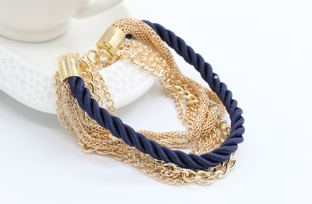 Wholesale Fashion Hand-woven Bracelet Jewelry Multi-layer Leather Rope Twist Bracelet display picture 5