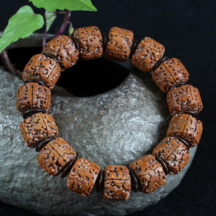 正宗尼泊尔五瓣藏式金刚菩提 精工无齿18*14桶珠 红黄皮肉