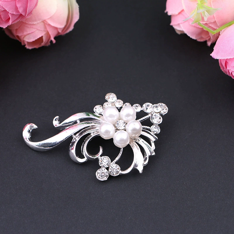 Accessory, high-end metal brooch, pin lapel pin, European style, wholesale, flowered