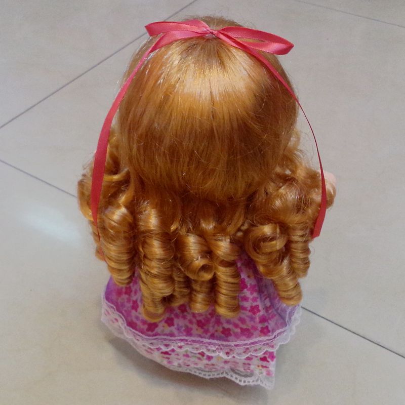 走路泡沫头娃娃