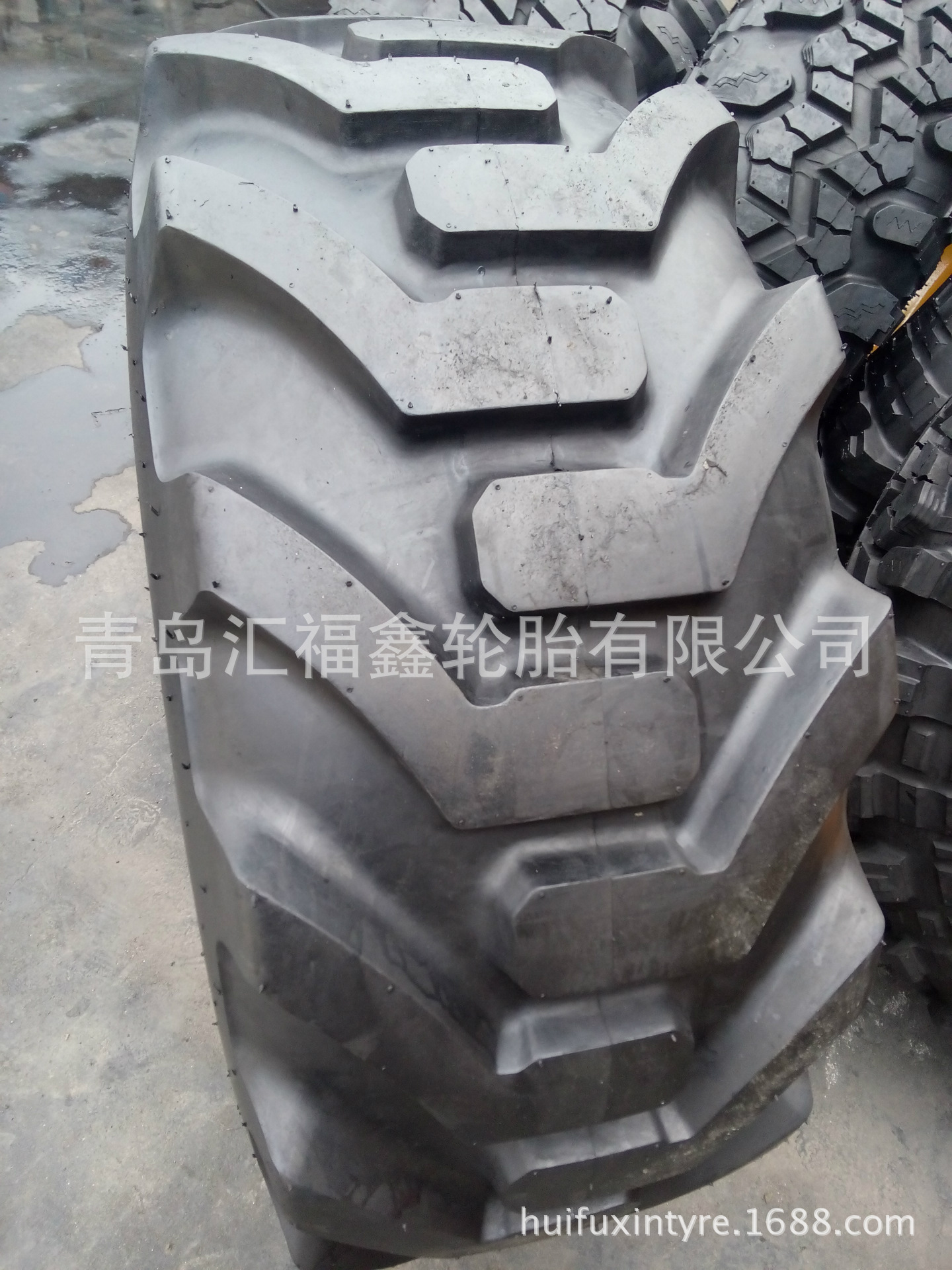 销售真空轮胎 420/70-20  IND 花纹工程机械轮胎 摊铺机轮胎