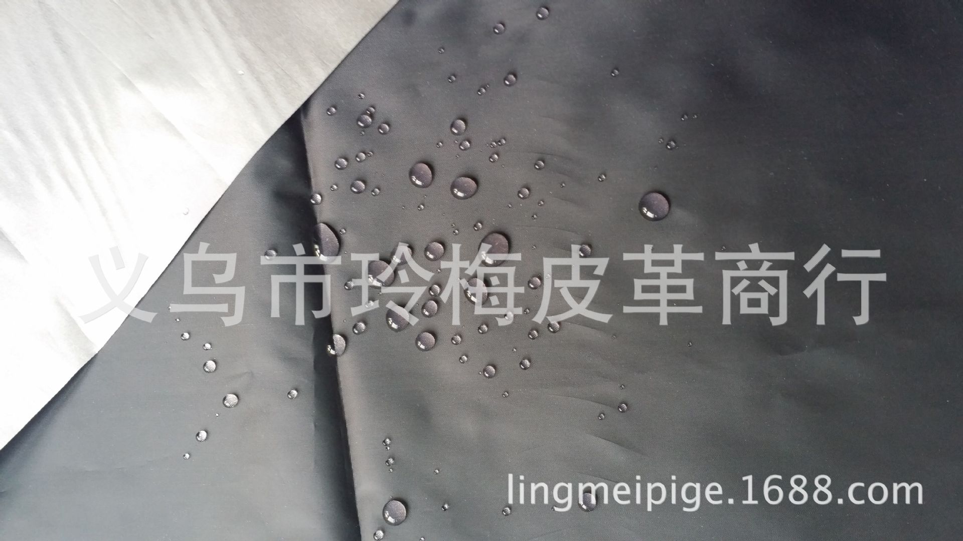 现货供应 190t涤塔夫涂银防水