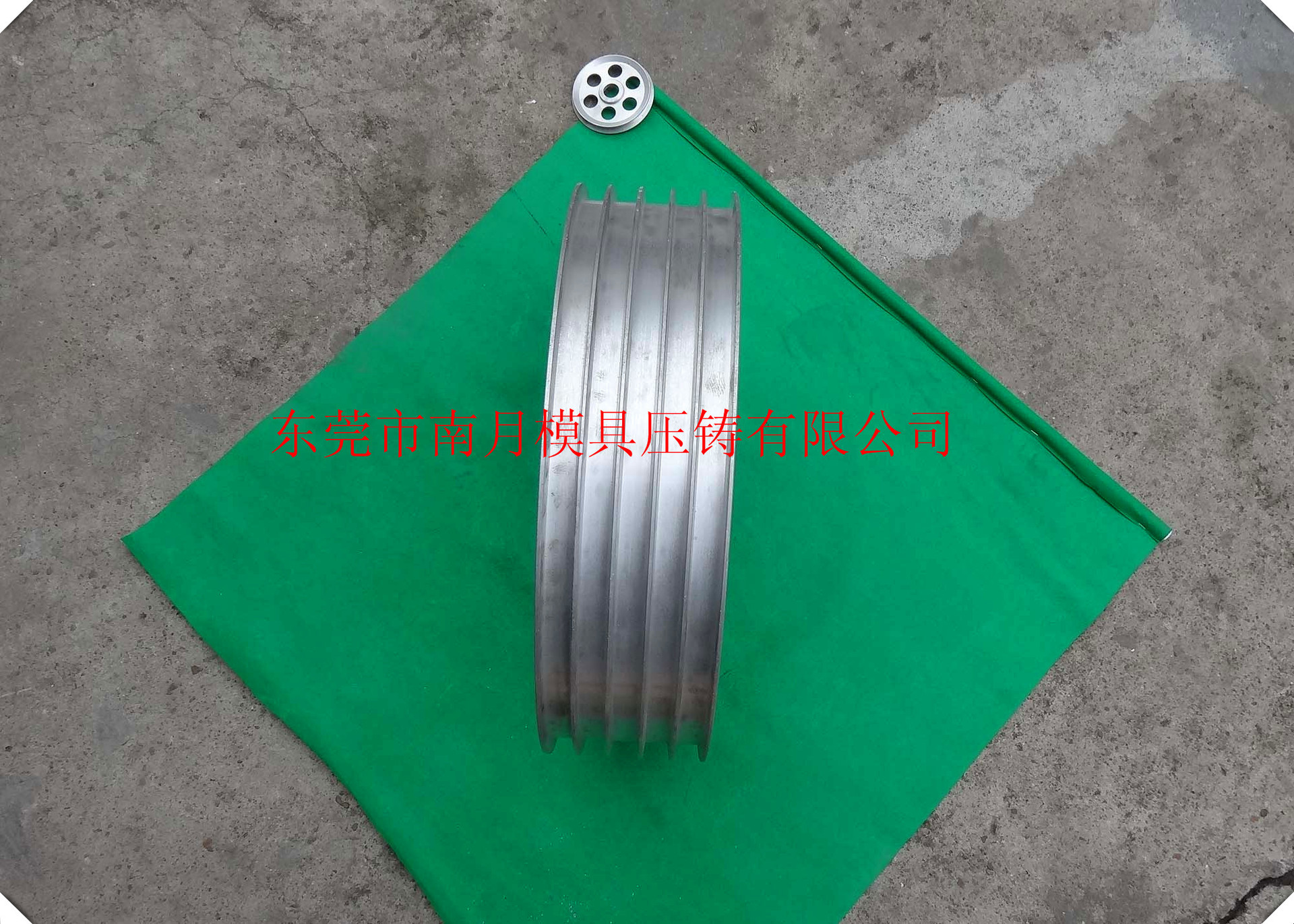 厂家供应牵引论?510*109 新款线缆机械喷瓷牵引轮