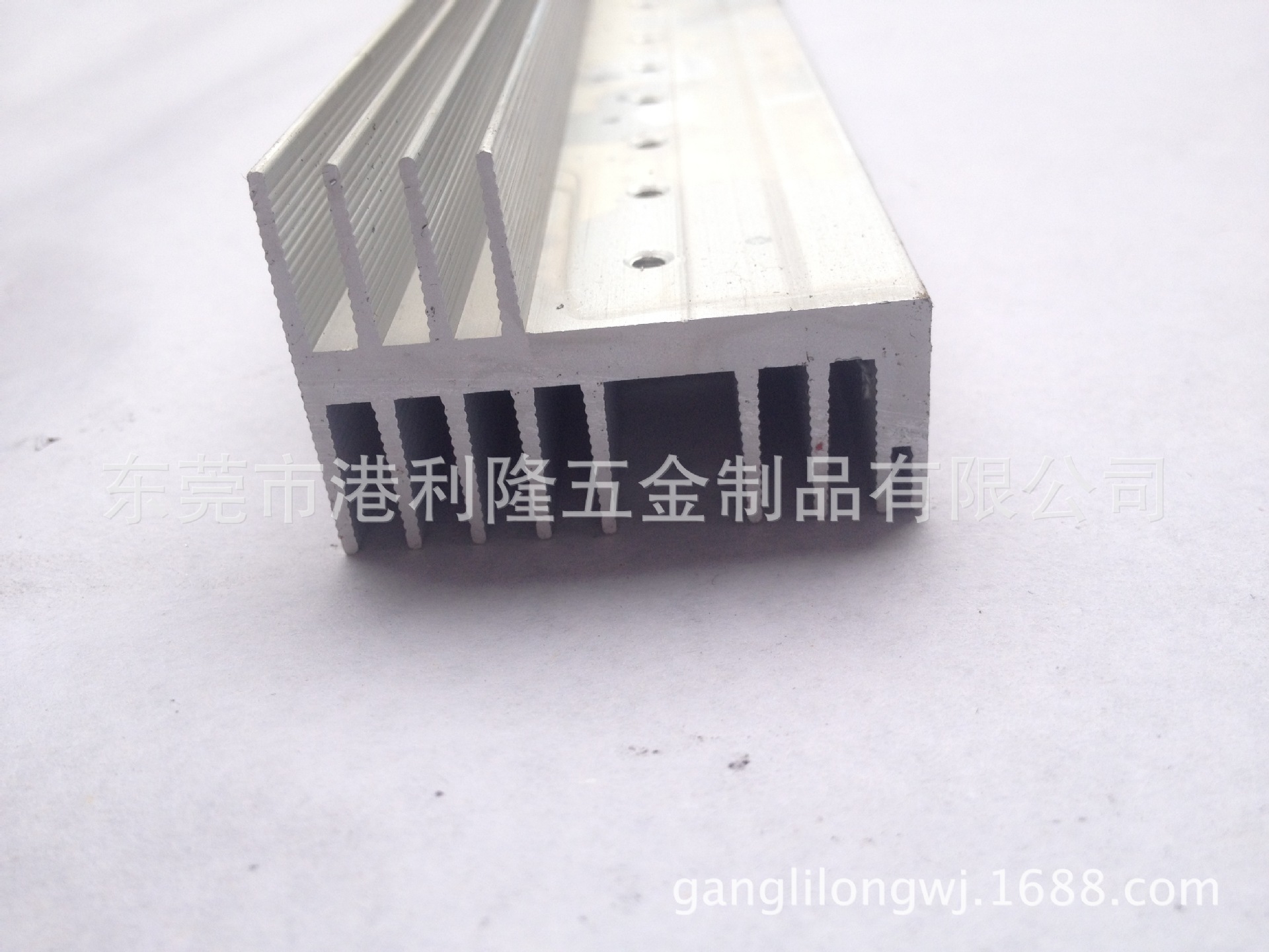 逆变器正弦波散热器 铝合金散热器 铝型材散热器