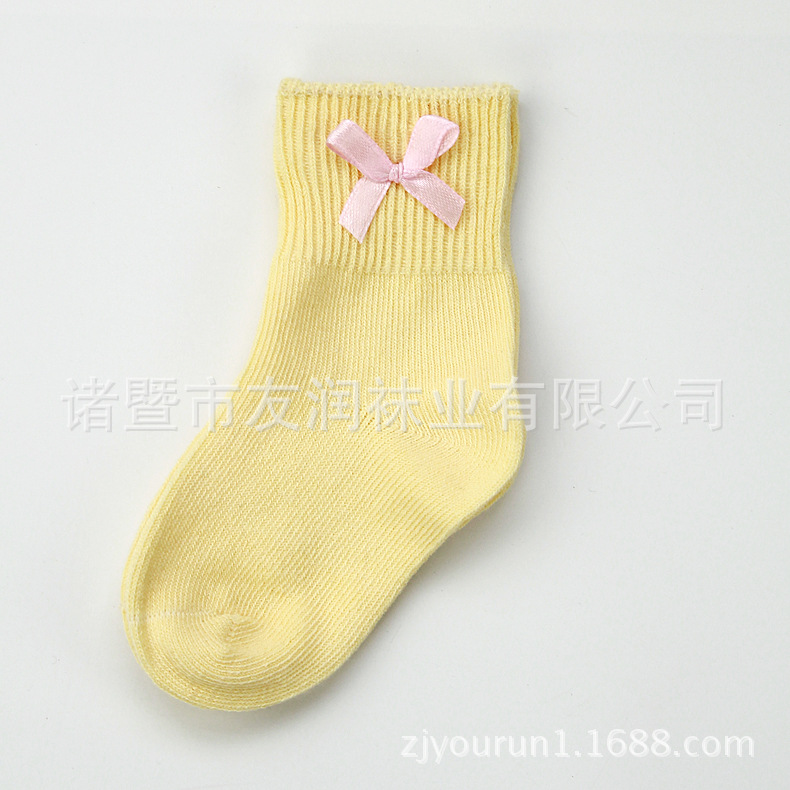 Algodón peinado anti-pilling suave aguja DOBLE BOCA suelta calcetines de bebé lindo arco dispensación antideslizante calcetines de los niños