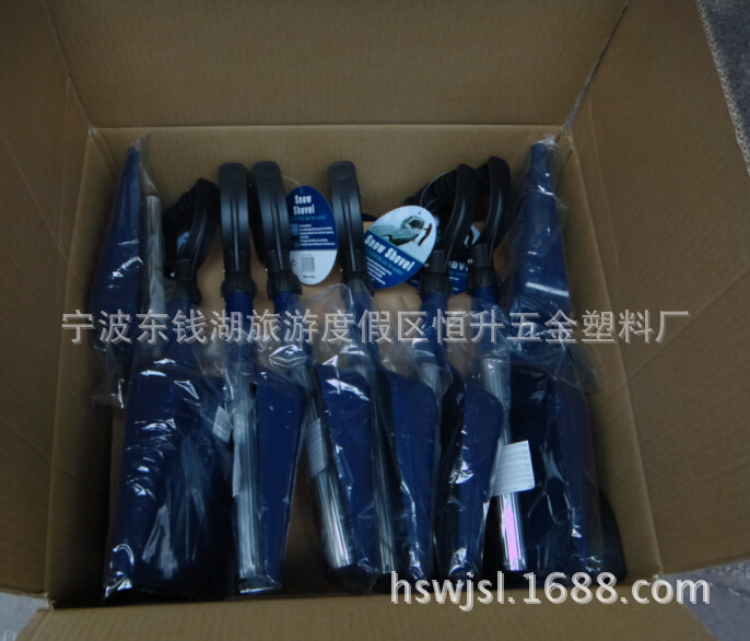 厂家直供汽车雪铲 长杆伸缩雪铲雪刷 质量保证 美观大方