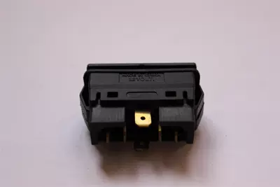 Switch 12V 24V, Avtomobil və motosiklet məhsulları istehsal avadan