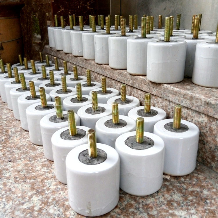 陶瓷绝缘子WX-01电车绝缘子 低压电车瓷瓶 波纹绝缘子WX-02