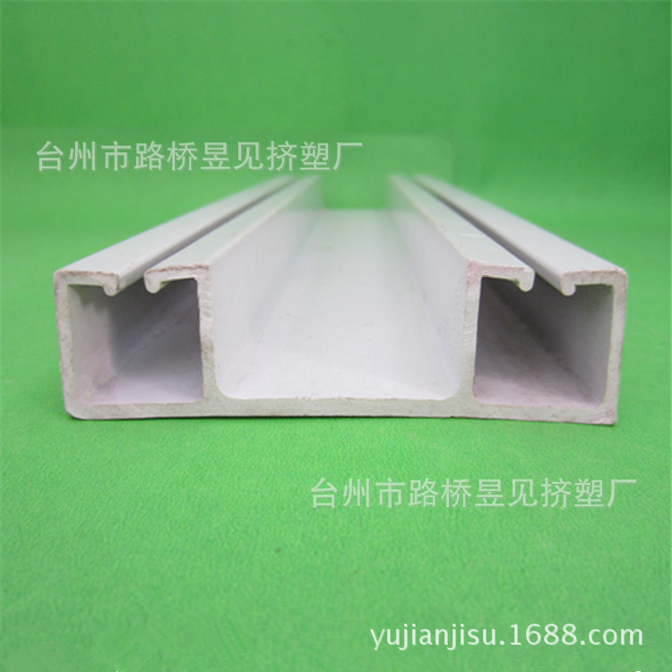 PVC挤出塑料异型材  塑料配件产品  PVC型材PVC建材装饰配件制造