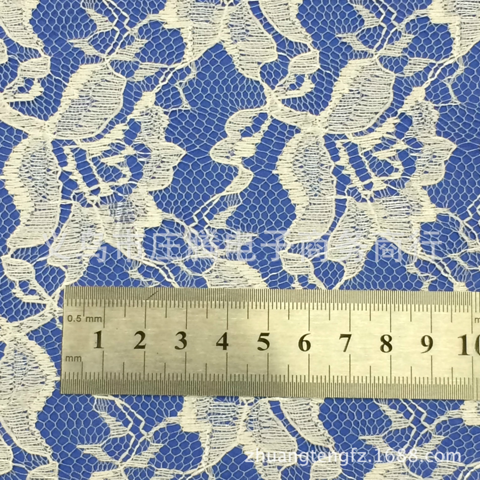 28171FC7-467D-49B9-8433-3C3EE3