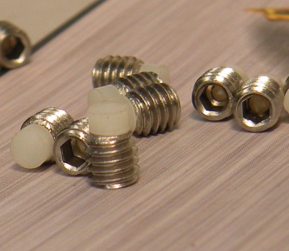 羽丰胶头螺丝、玻璃夹顶丝、胶头紧定、不锈钢组合胶头机米螺丝