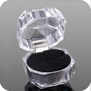 A gift box packaging box ring box paper box earring box plastic box jewelry box box
