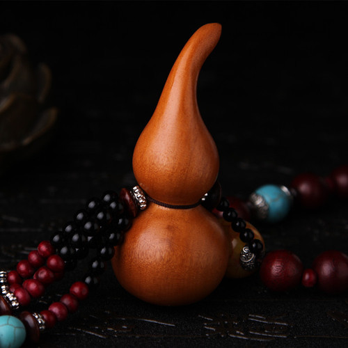 Hot Selling Car Accessories Crooked Mouth Gourd Whole Wood Peach Wood Car Interior Supplies Car Ornament YMG01