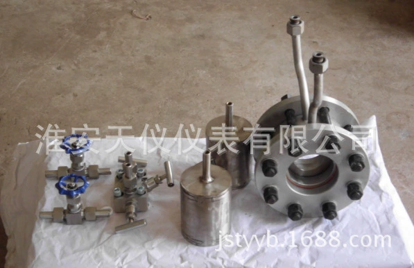 Стандартный расходомер с пластиной отверстия Дроссельная пластина устройство с ограничением потока Пластина с отверстиями может быть снабжена расходомером с дифференциальным давлением