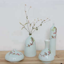 景德镇创意手绘小花瓶瓷器桌面摆件现代水培多肉花器家居茶道摆件