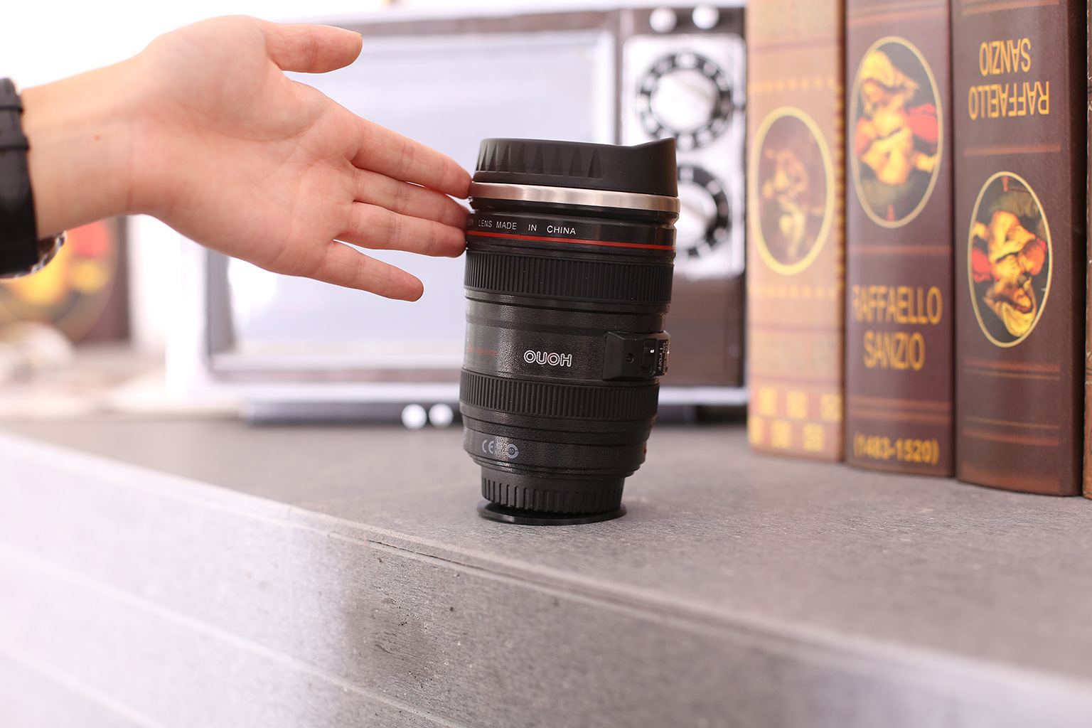 品       名： 镜头不倒杯（五代）