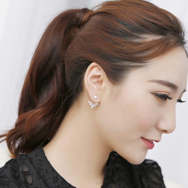 Silver Horse Eye Zircon Daisy Flower Earrings Drop-shaped Earrings display picture 21