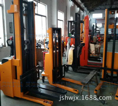 液压叉车 电动托盘堆高搬运车|ru