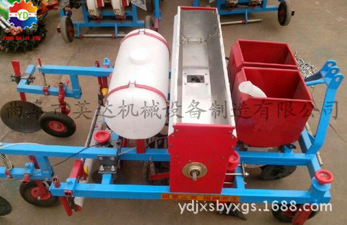 高效小型覆膜机厂家 喷药覆膜机设备 高智能喷药播种施肥