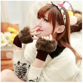韩版针织毛线手套 女 冬季女士毛口保暖键盘 仿兔毛半指手套
