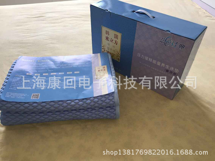 2189145949_1945666326