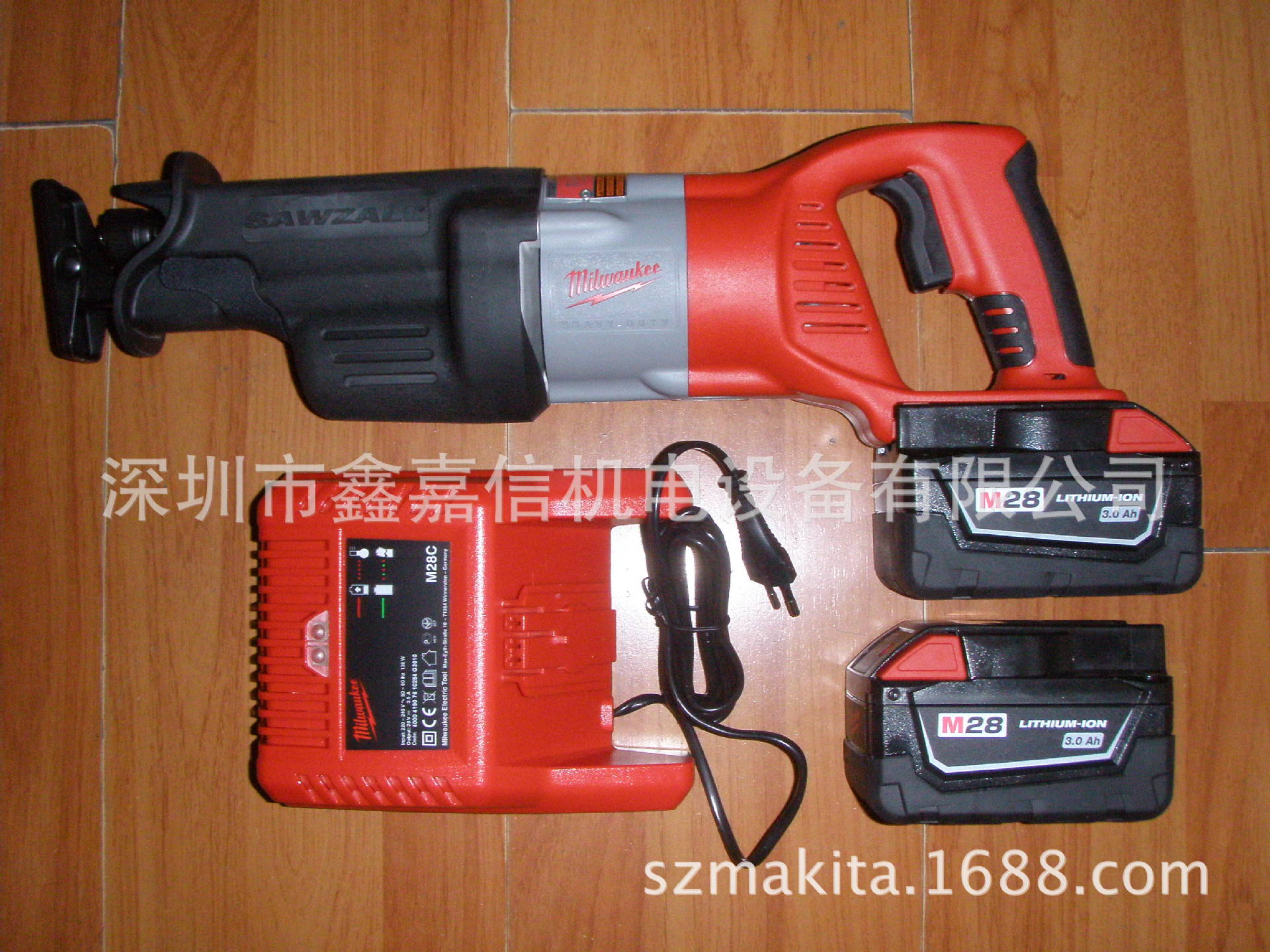 现货批发美国 milwaukee 米沃奇 充电工业级马刀锯 V28SX