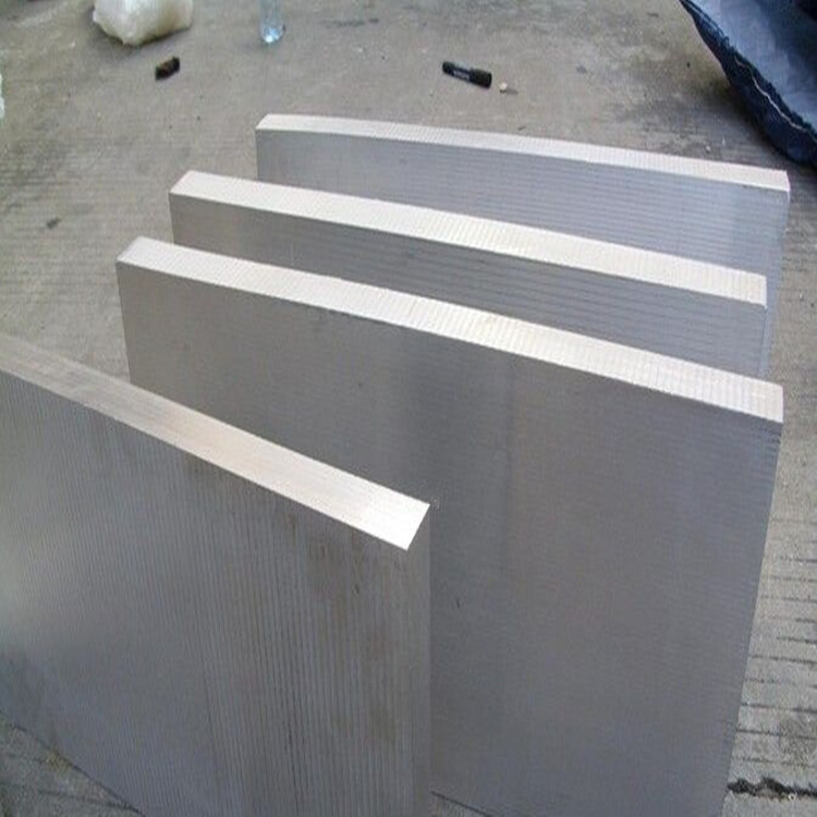 现货供应2.5mm厚度7075合金铝板  可拉丝  剪切  覆膜