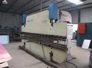 钣金加工，激光切割，水切割，报槽，室门外金属制造，剪板折弯