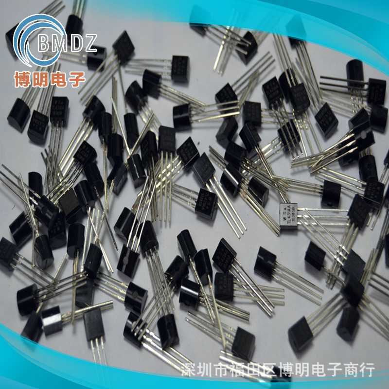 厂家直销 2SD965 D965 TO-92封装 NPN 直插三极管