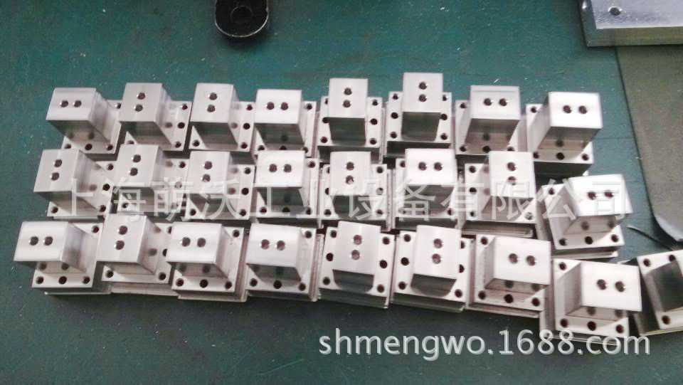 上海CNC精密加 工厂 CNC加工中心对外加 工铝件批量生产精密加 工