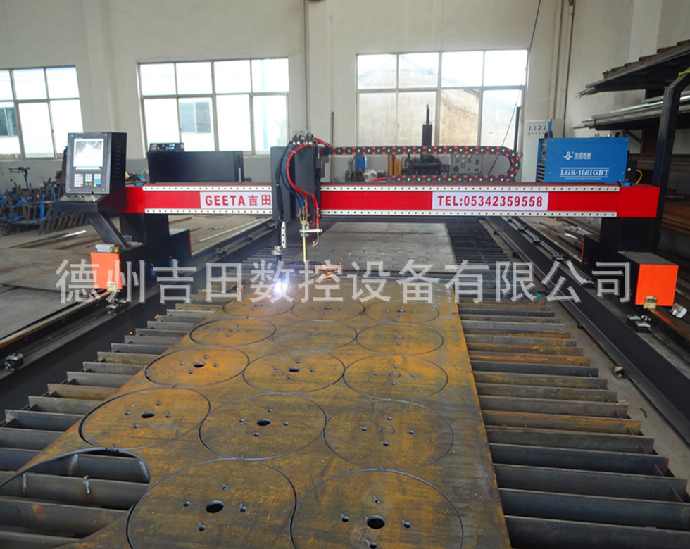 热销数控切割机 龙门式数控火焰 数控等离子切割机 成本价促销