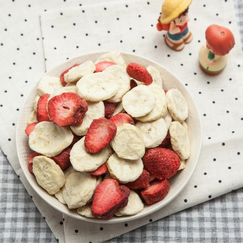 Dried banana slices manufacturer bulk wholesale crispy sweet non-fried non-baked snack wholesale