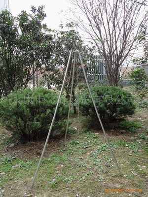 专业生产户外使用便携式三脚支撑烧烤架 可伸降烧烤架|ms